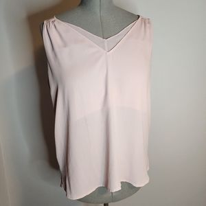 Baby pink flowy sleeveless top